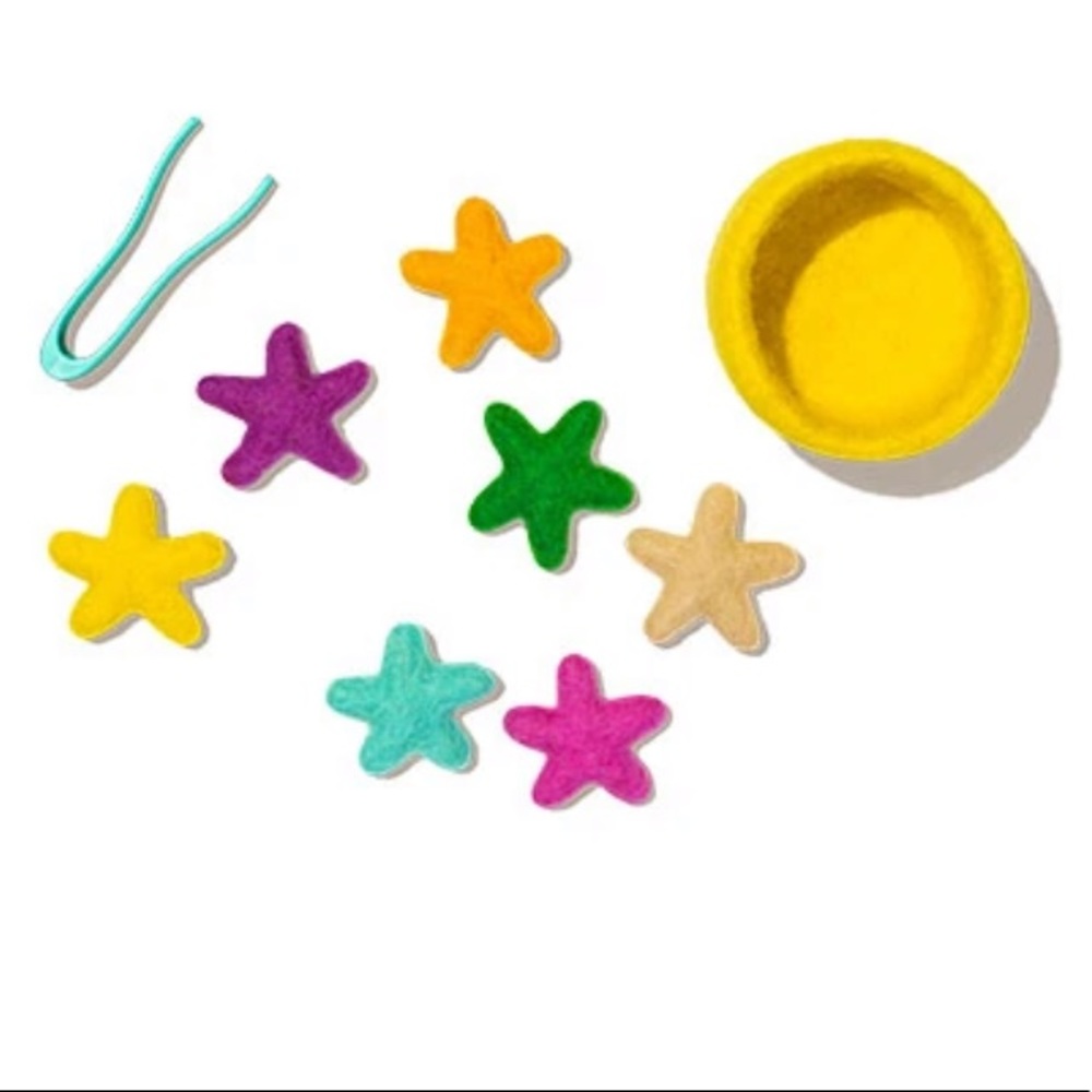 Lovevery Felt Stars and Tweezer NWOT